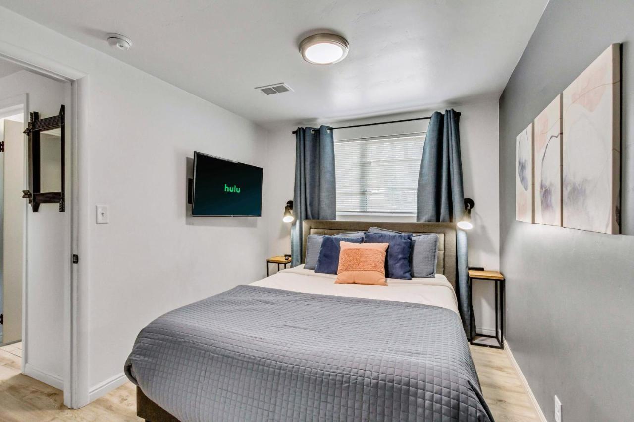 盐湖城Cozy For Bookworms - Laundry - King Bed - Parking公寓 外观 照片
